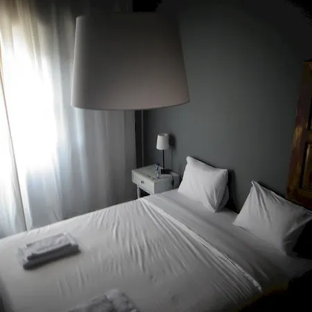 Wallis São Bento 3*