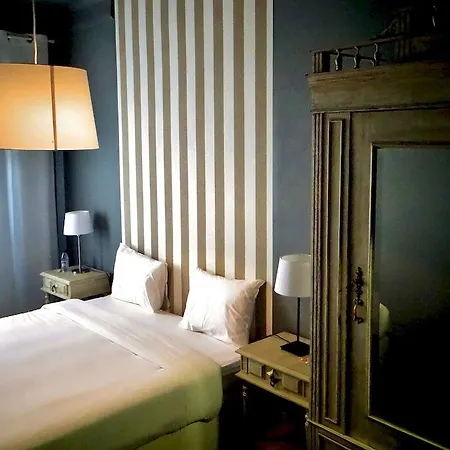 Wallis Sao Bento Guest house Lisbon